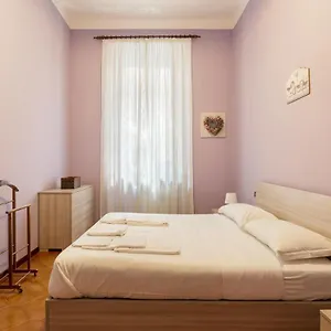 https://karens-place-corso-buenos-aires.it-lombardy.com
