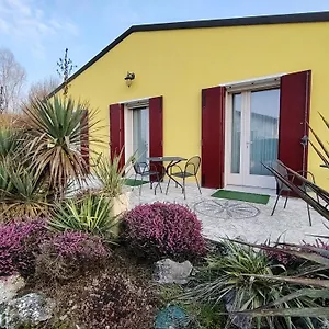 Bed & Breakfast Honey Farm